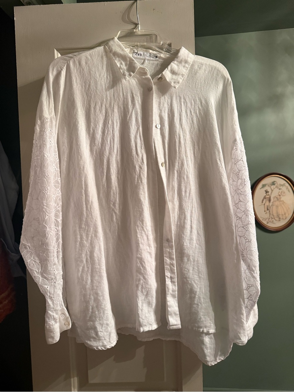 Zara White Button-Down Shirt with Embroidered Sleeve Panels
